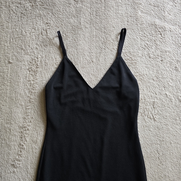 Alice + Olivia Air Sleeveless Cate Slip Dress with lllusion Mesh Hemline Size 0 - Picture 4 of 14